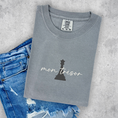 'Mon Tresor' Embroidered T-Shirt (Kate Stewart's LICENSED Ravenhood® Collection)