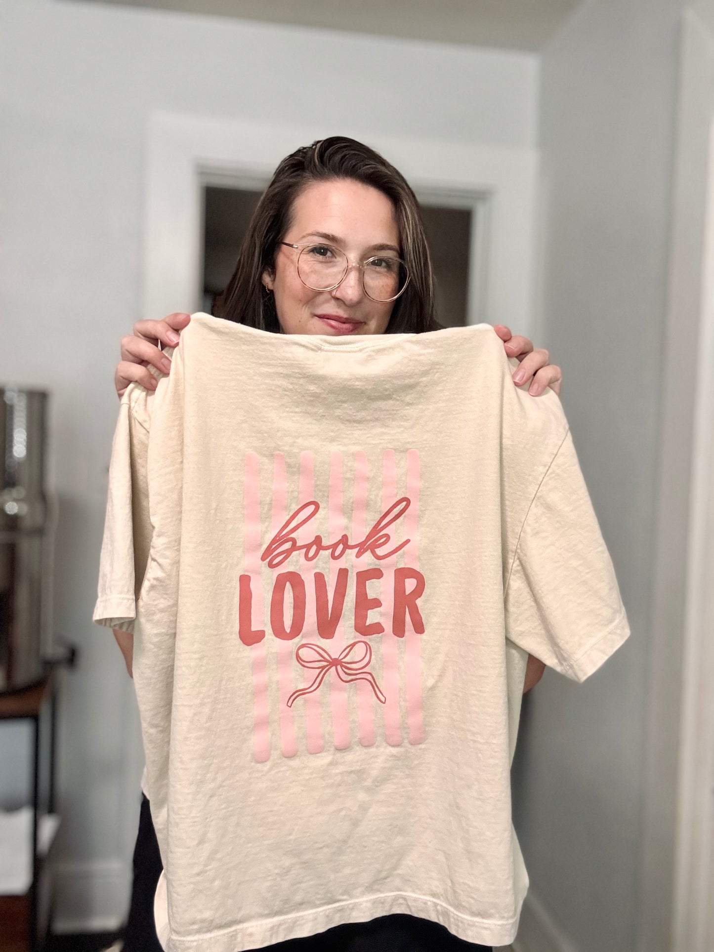 'Book Lover' Printed Tee