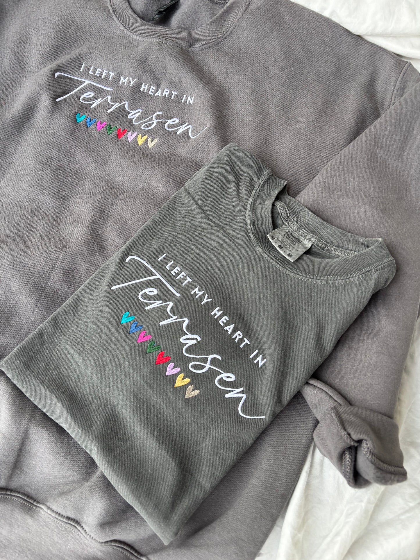 'I left my heart in Terrasen' - Multiple Embroidered Options (Licensed Throne of Glass Collection)